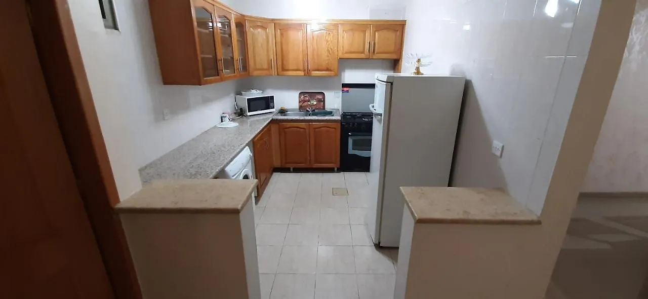 Lägenhet Furnished Apartments, Sauna, Massage And Diving Center Aqaba