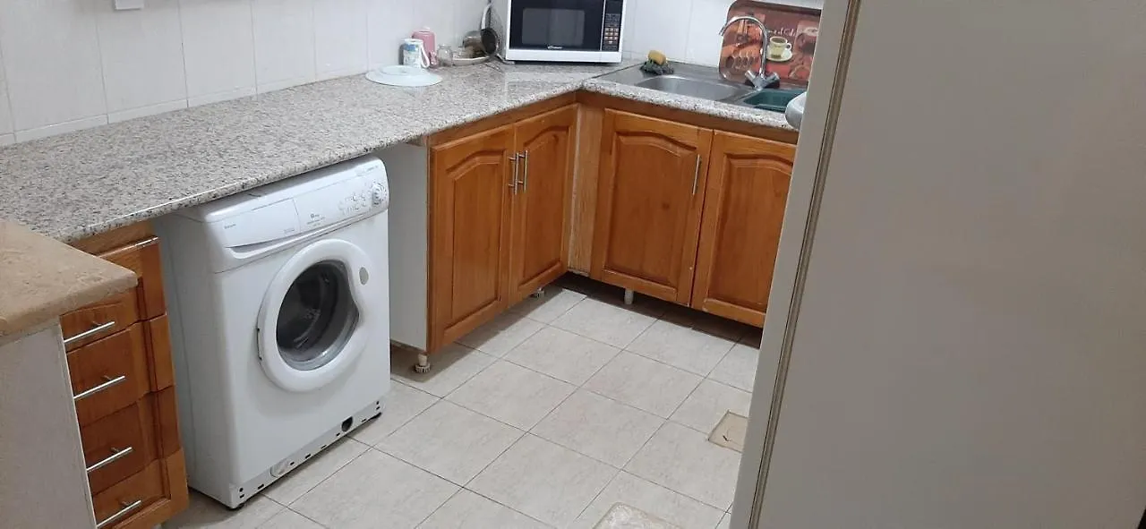 Lägenhet Furnished Apartments, Sauna, Massage And Diving Center Aqaba